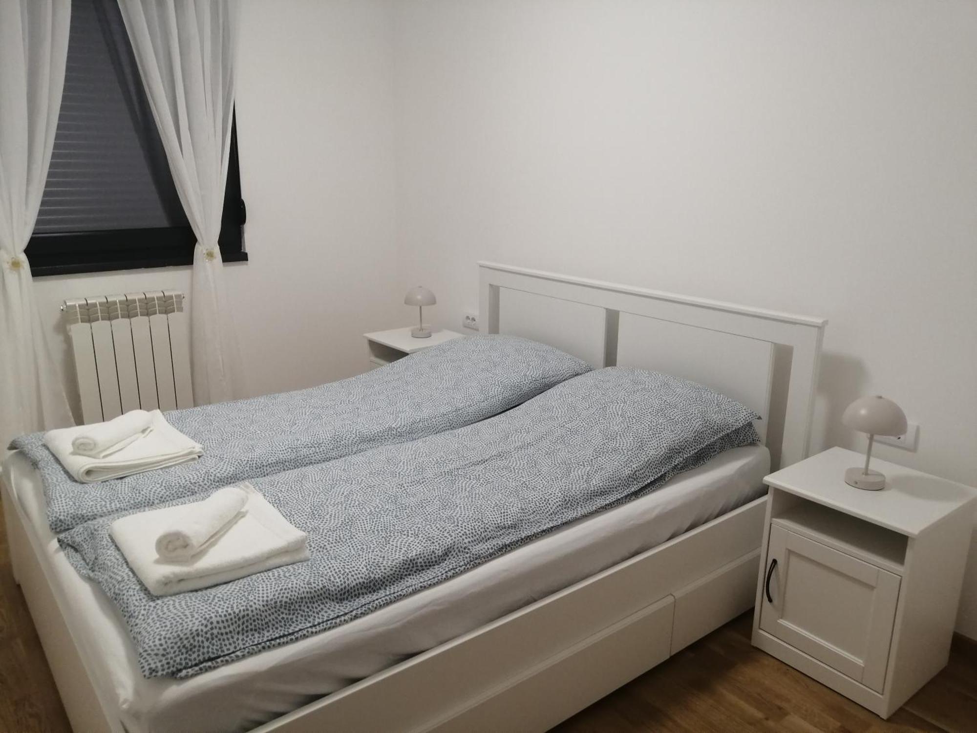 Luni * Kraljevo