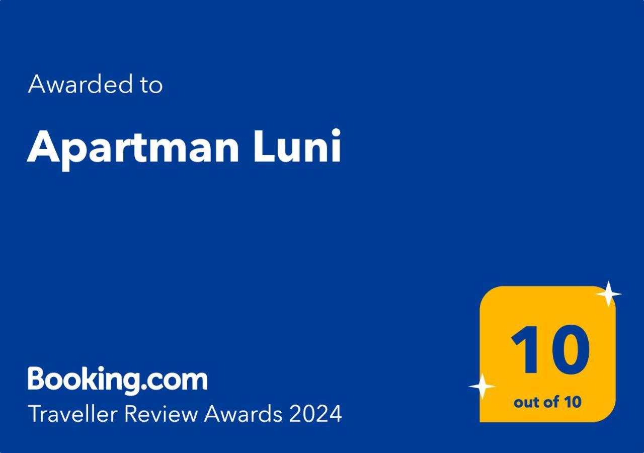 Apartment Luni *