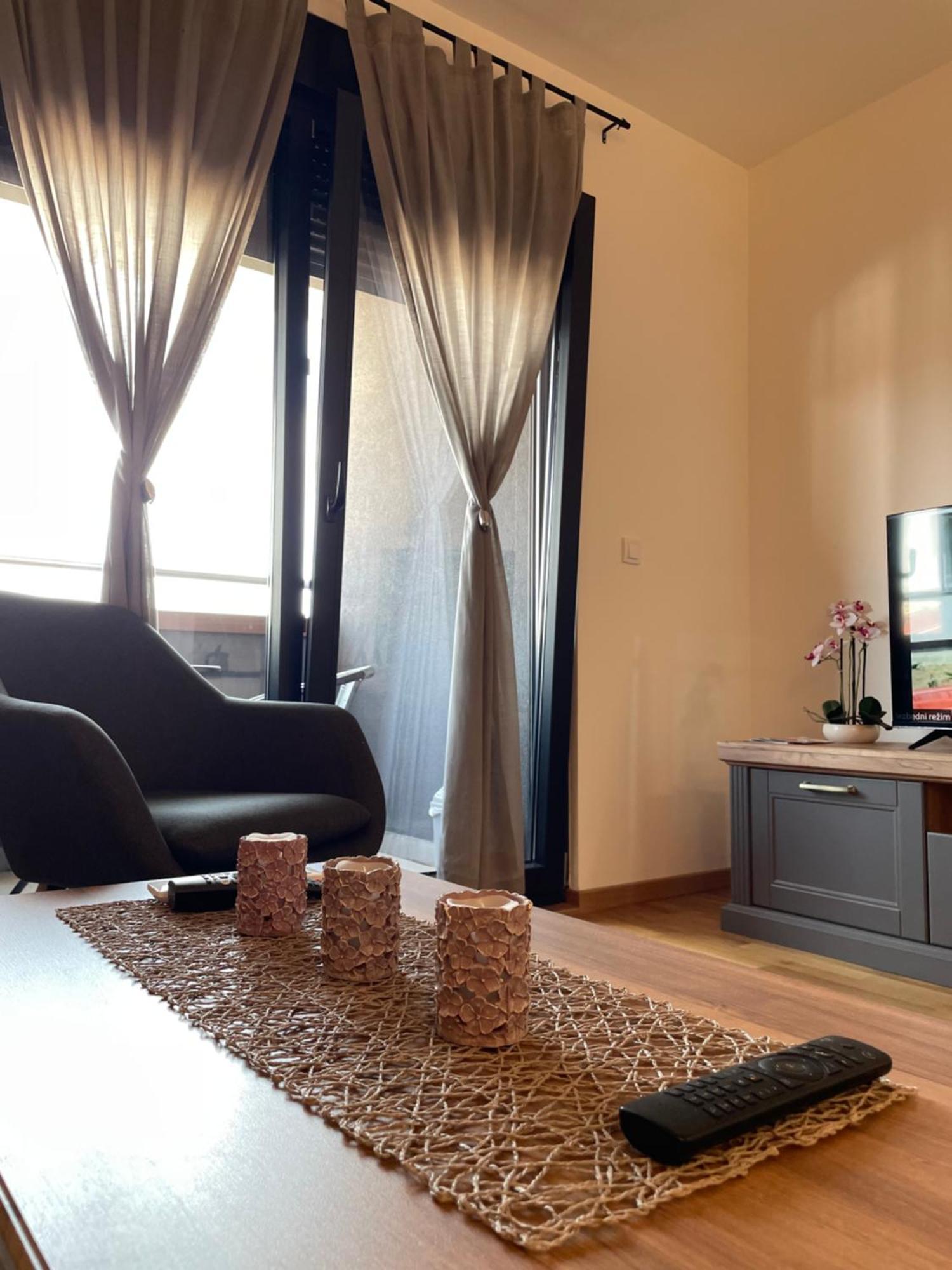 Luni Apartment Kraljevo